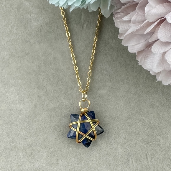 Crystal Lapis Lazuli Necklace - Picture 2 of 4